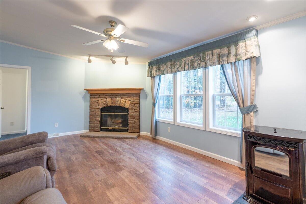 473 New England Road Searsmont ME 04973