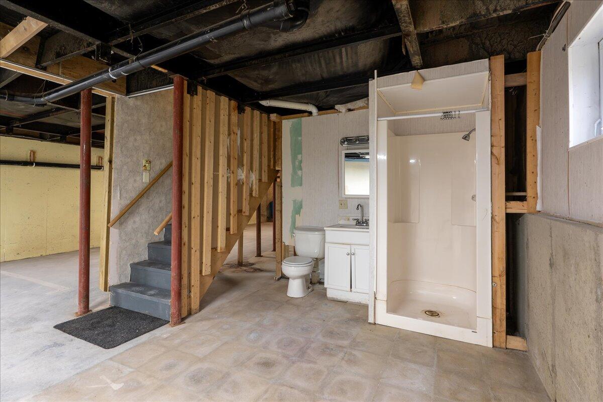 473 New England Road Searsmont ME 04973