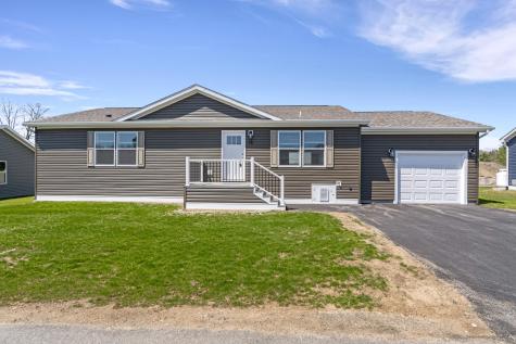 16 Colony Way Kittery ME 03904