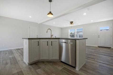 16 Colony Way Kittery ME 03904