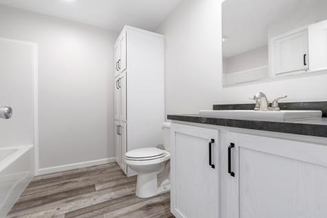 16 Colony Way Kittery ME 03904