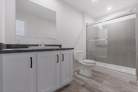 16 Colony Way Kittery ME 03904