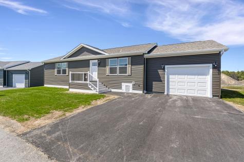 16 Colony Way Kittery ME 03904