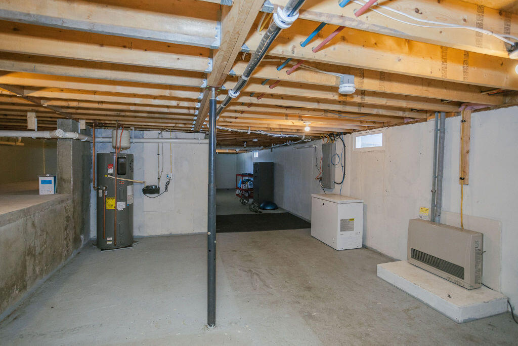 143 Voter Hill Road Farmington ME 04938