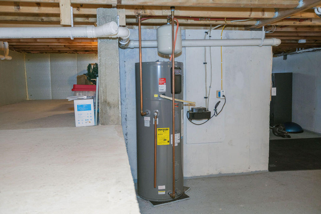 143 Voter Hill Road Farmington ME 04938