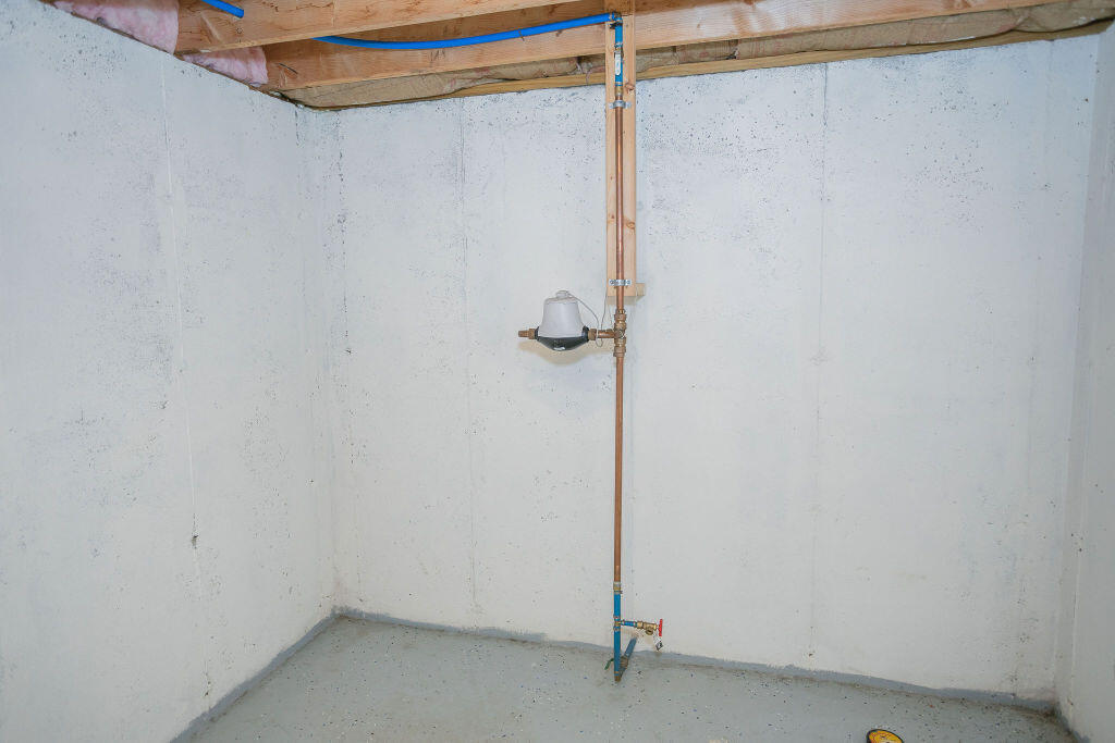 143 Voter Hill Road Farmington ME 04938