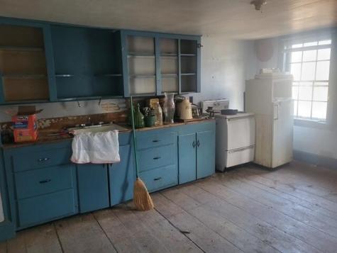 52 Main Street Thomaston ME 04861