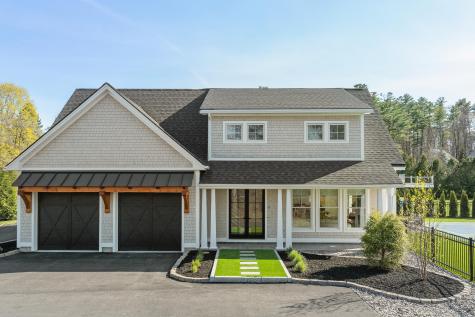 8 Joshua Way Falmouth ME 04105