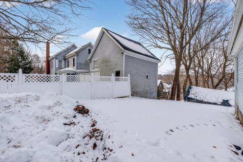 9 Brooks Street Augusta ME 04330