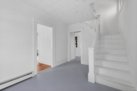 9 Brooks Street Augusta ME 04330