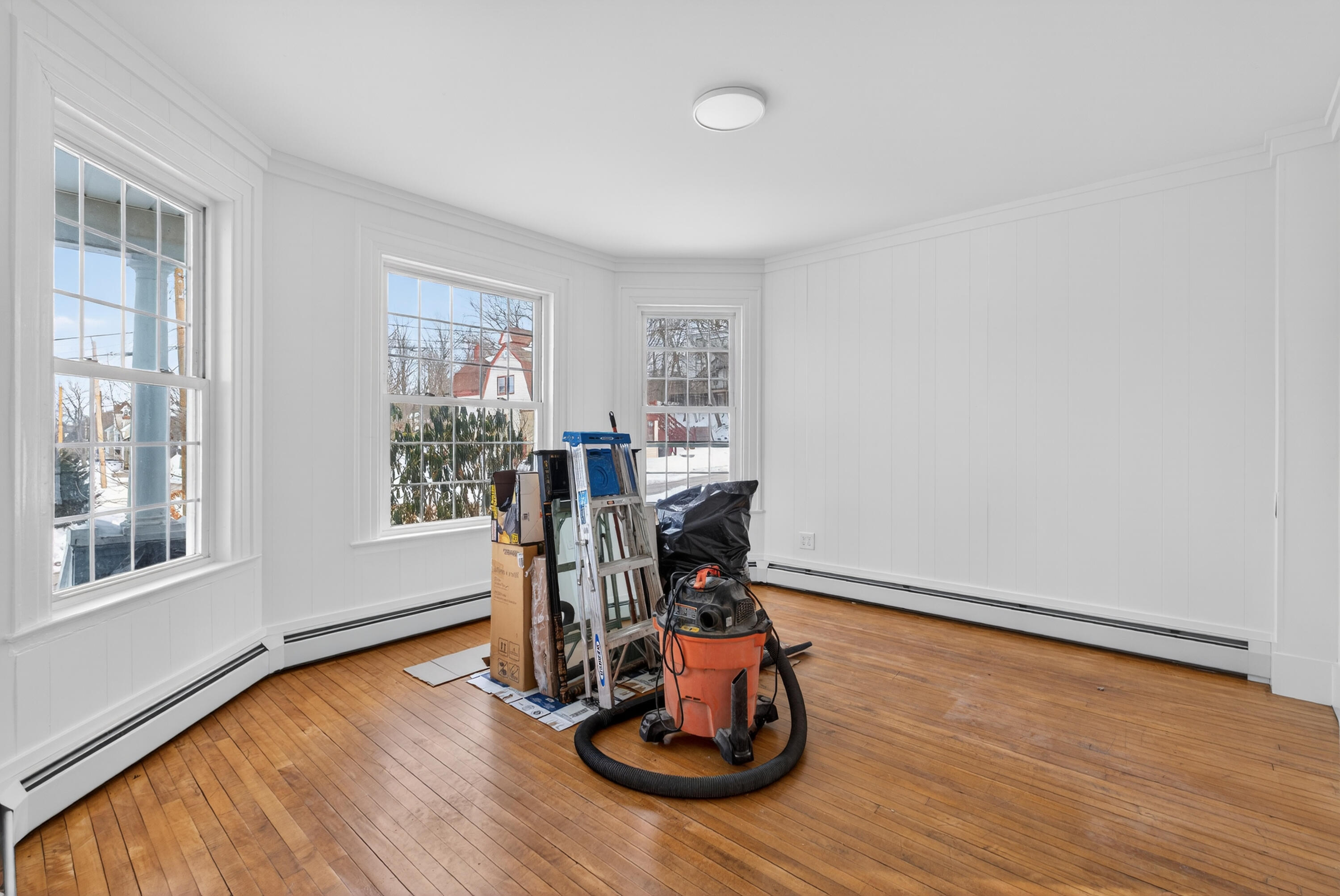 9 Brooks Street Augusta ME 04330