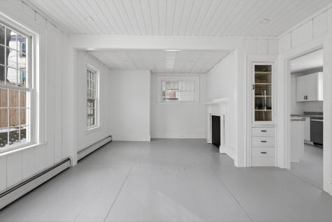 9 Brooks Street Augusta ME 04330