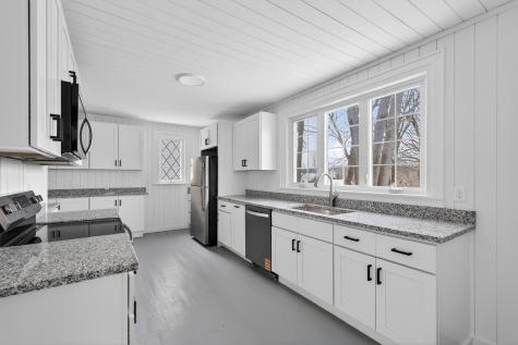 9 Brooks Street Augusta ME 04330