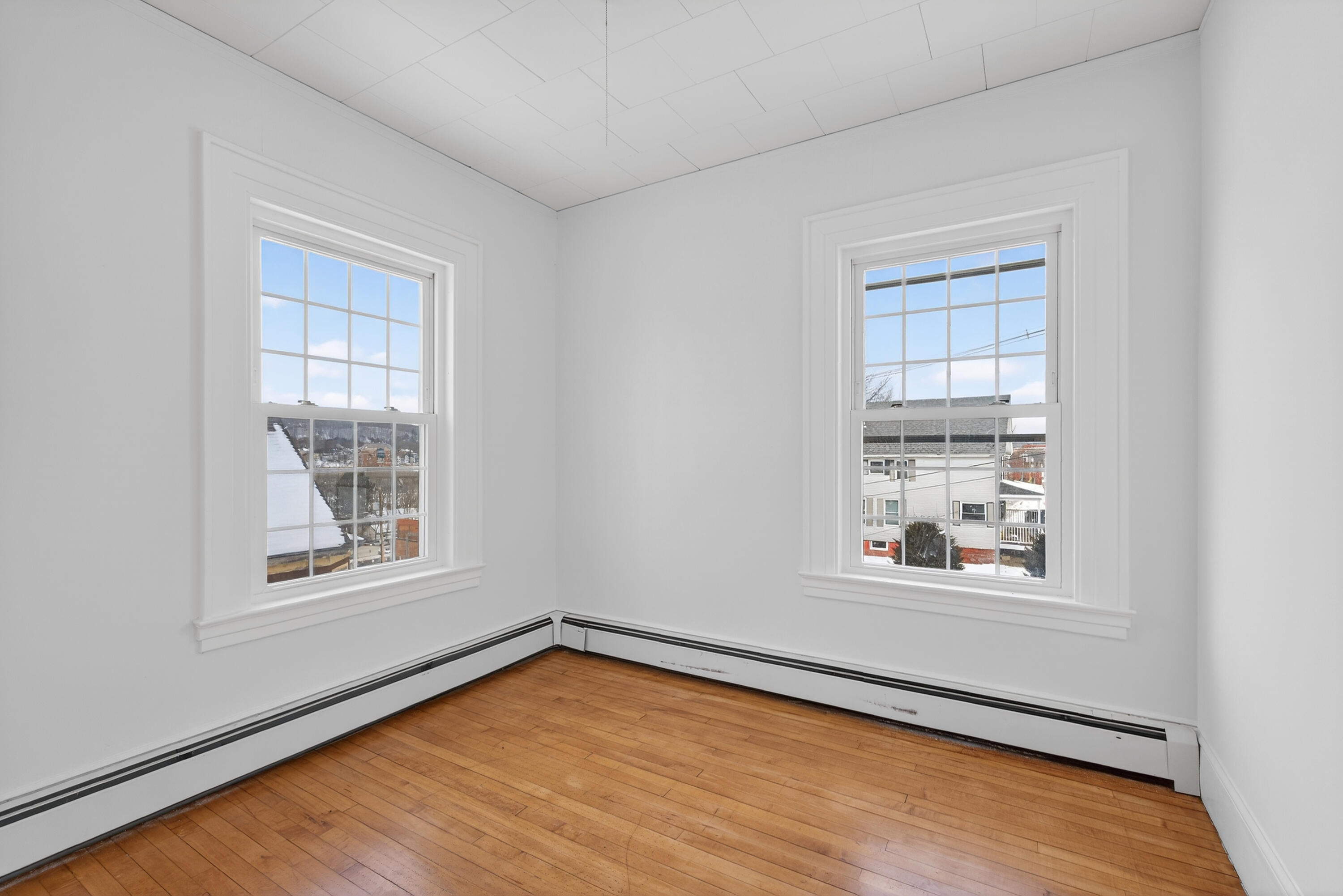 9 Brooks Street Augusta ME 04330