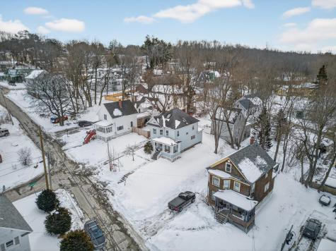 9 Brooks Street Augusta ME 04330