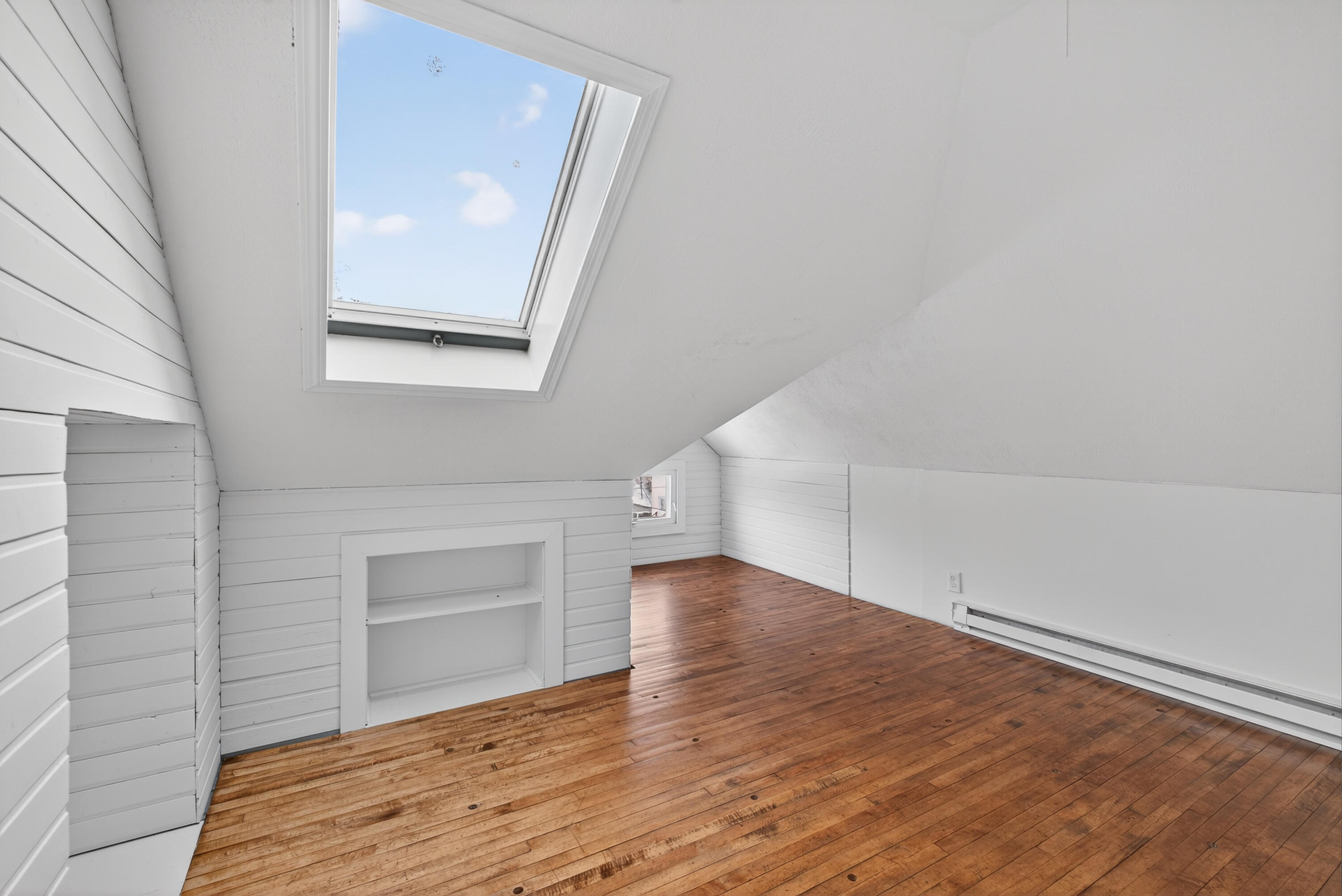 9 Brooks Street Augusta ME 04330