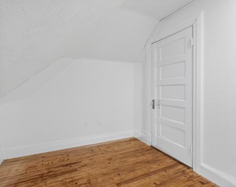 9 Brooks Street Augusta ME 04330