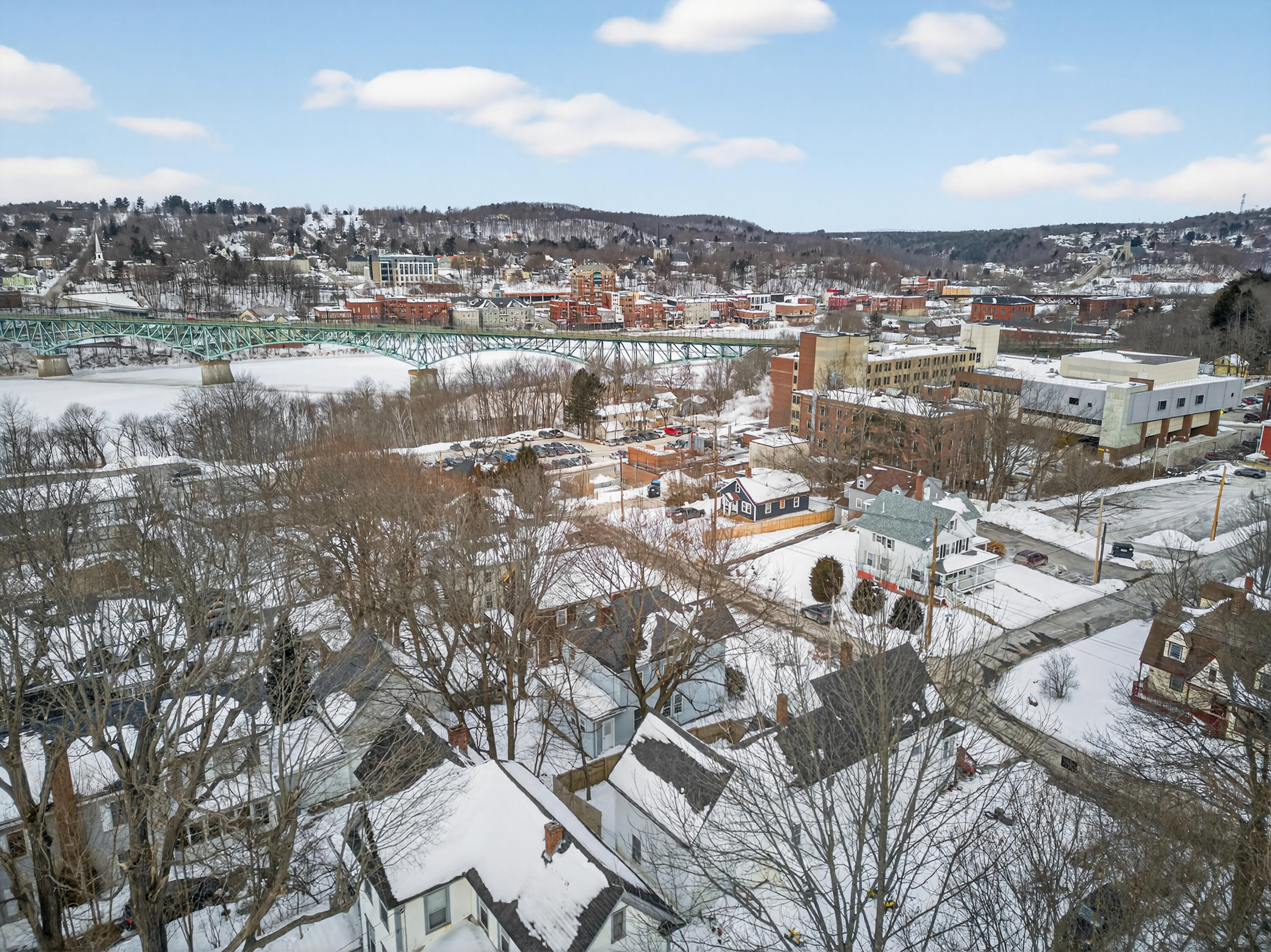 9 Brooks Street Augusta ME 04330