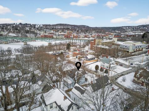 9 Brooks Street Augusta ME 04330