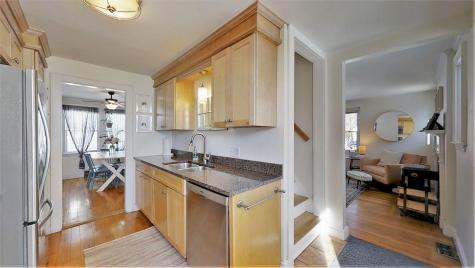 13 Parsons Road Portland ME 04103