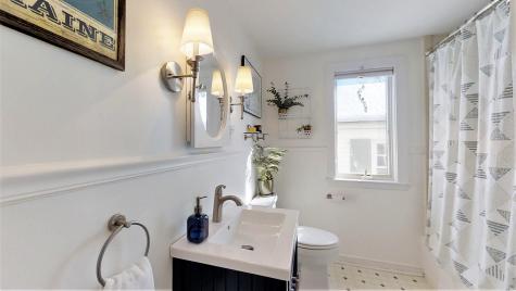 13 Parsons Road Portland ME 04103