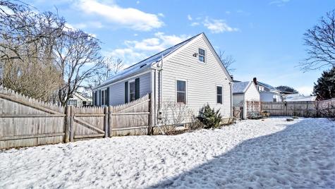 13 Parsons Road Portland ME 04103