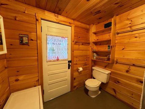 16 Eider Lane Dover-foxcroft ME 04426