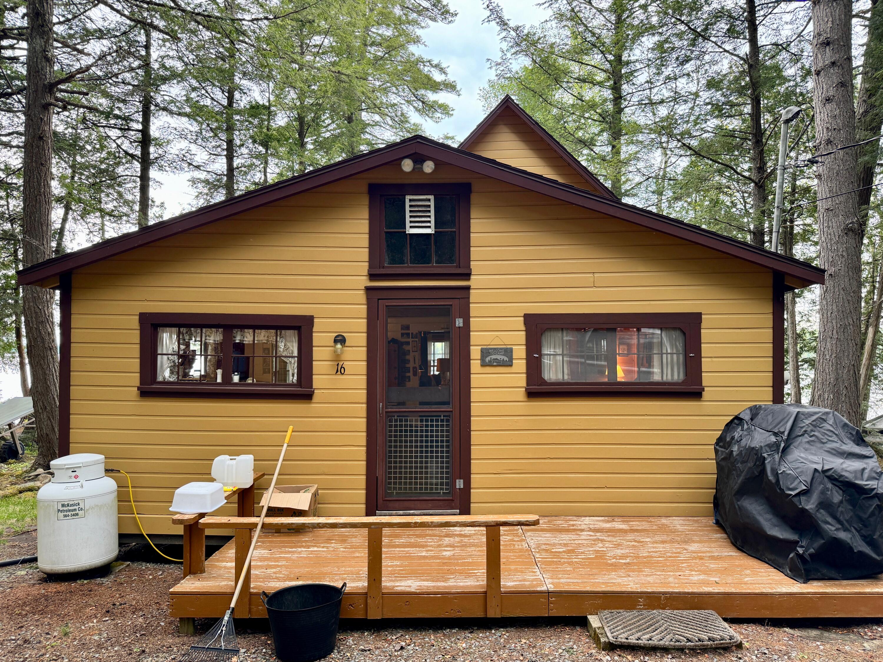 16 Eider Lane Dover-foxcroft ME 04426