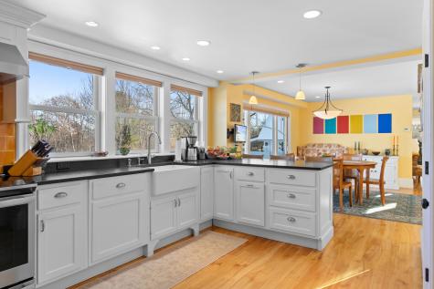 902 Dutch Neck Road Waldoboro ME 04572
