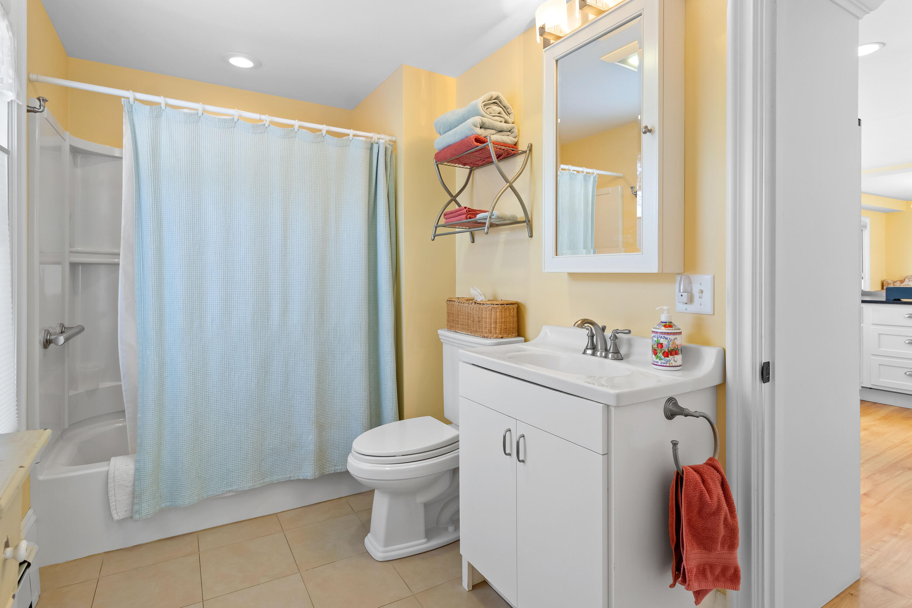 902 Dutch Neck Road Waldoboro ME 04572