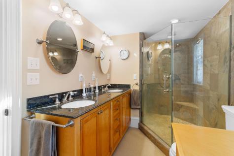 902 Dutch Neck Road Waldoboro ME 04572