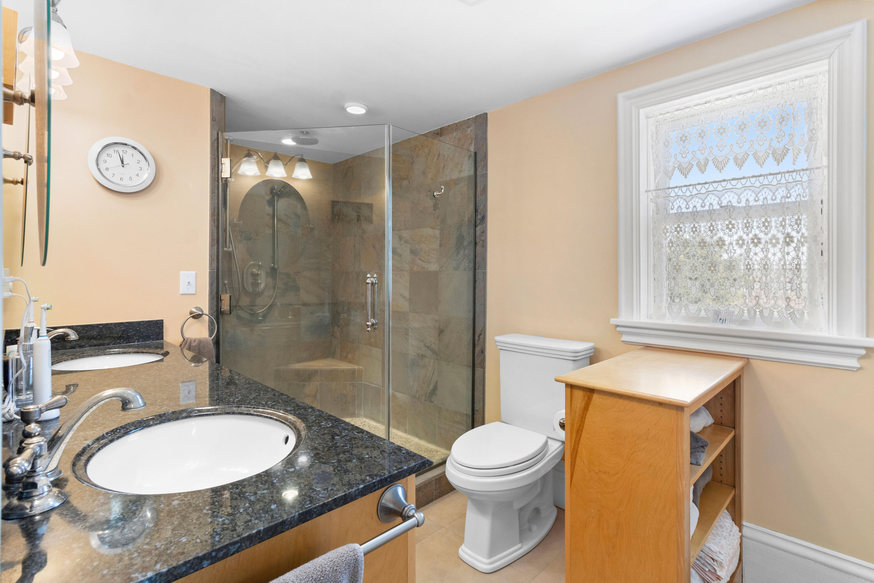 902 Dutch Neck Road Waldoboro ME 04572