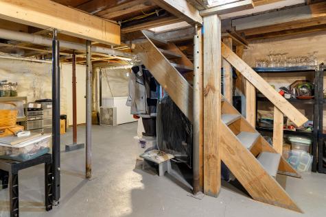 902 Dutch Neck Road Waldoboro ME 04572