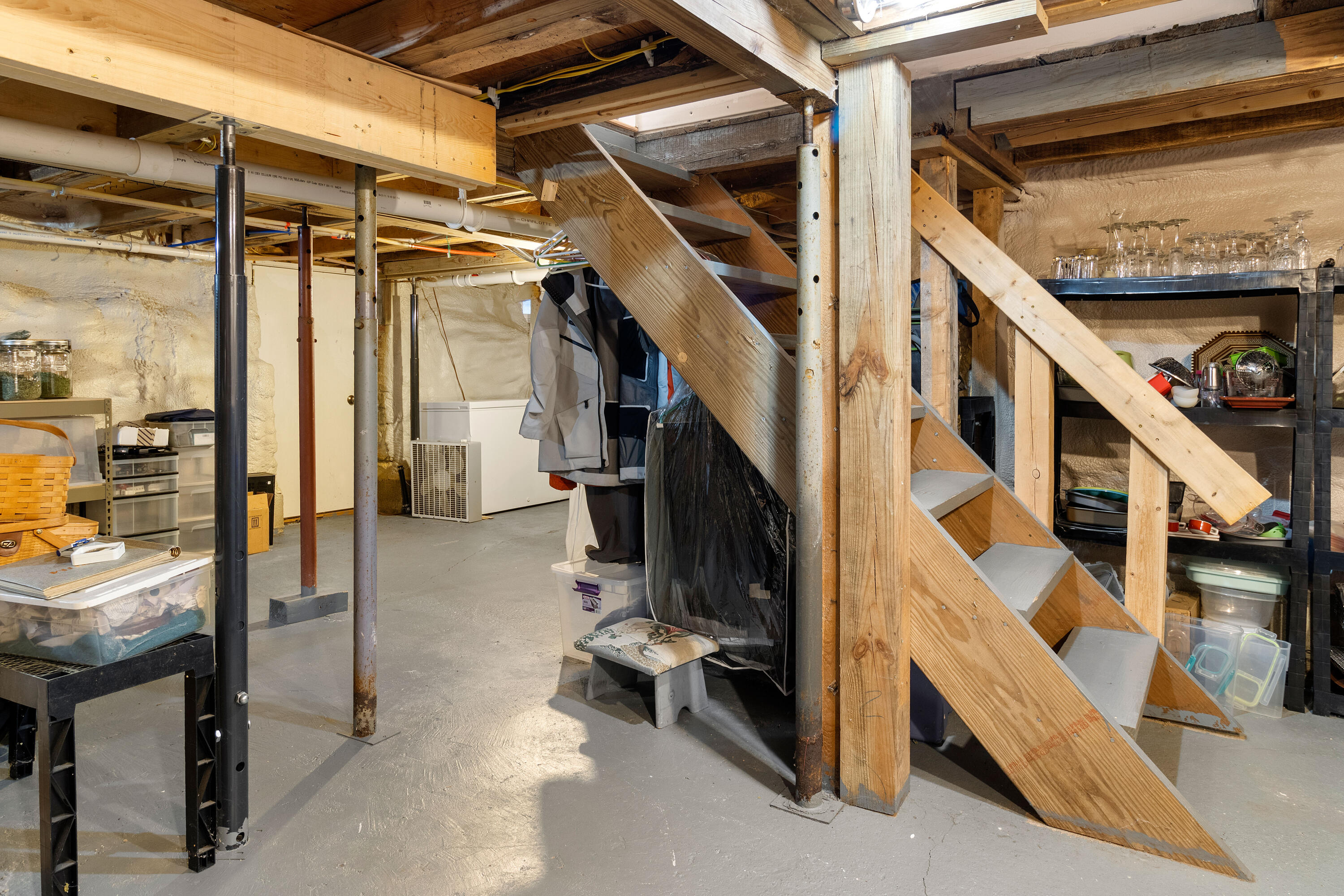 902 Dutch Neck Road Waldoboro ME 04572