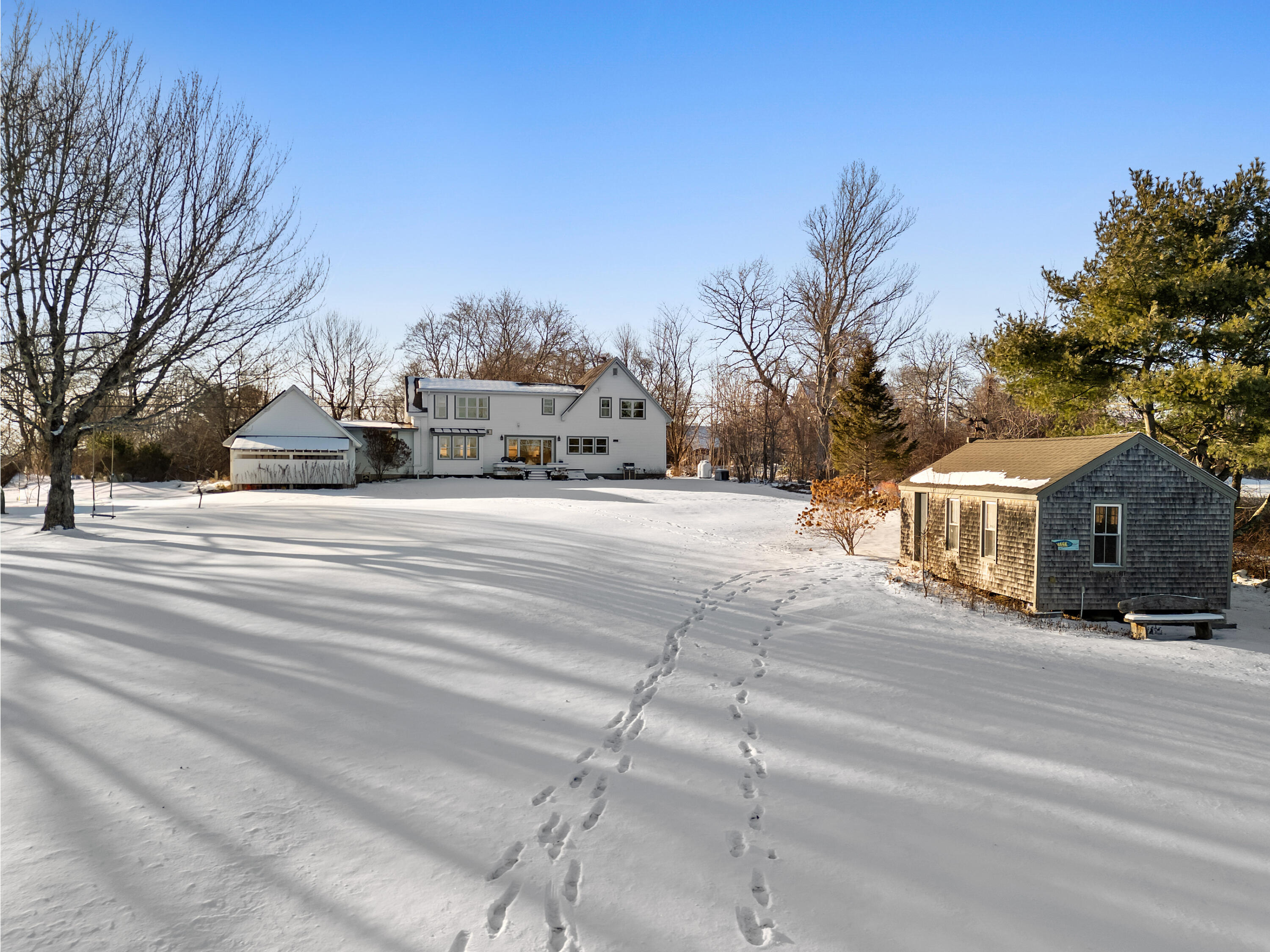 902 Dutch Neck Road Waldoboro ME 04572