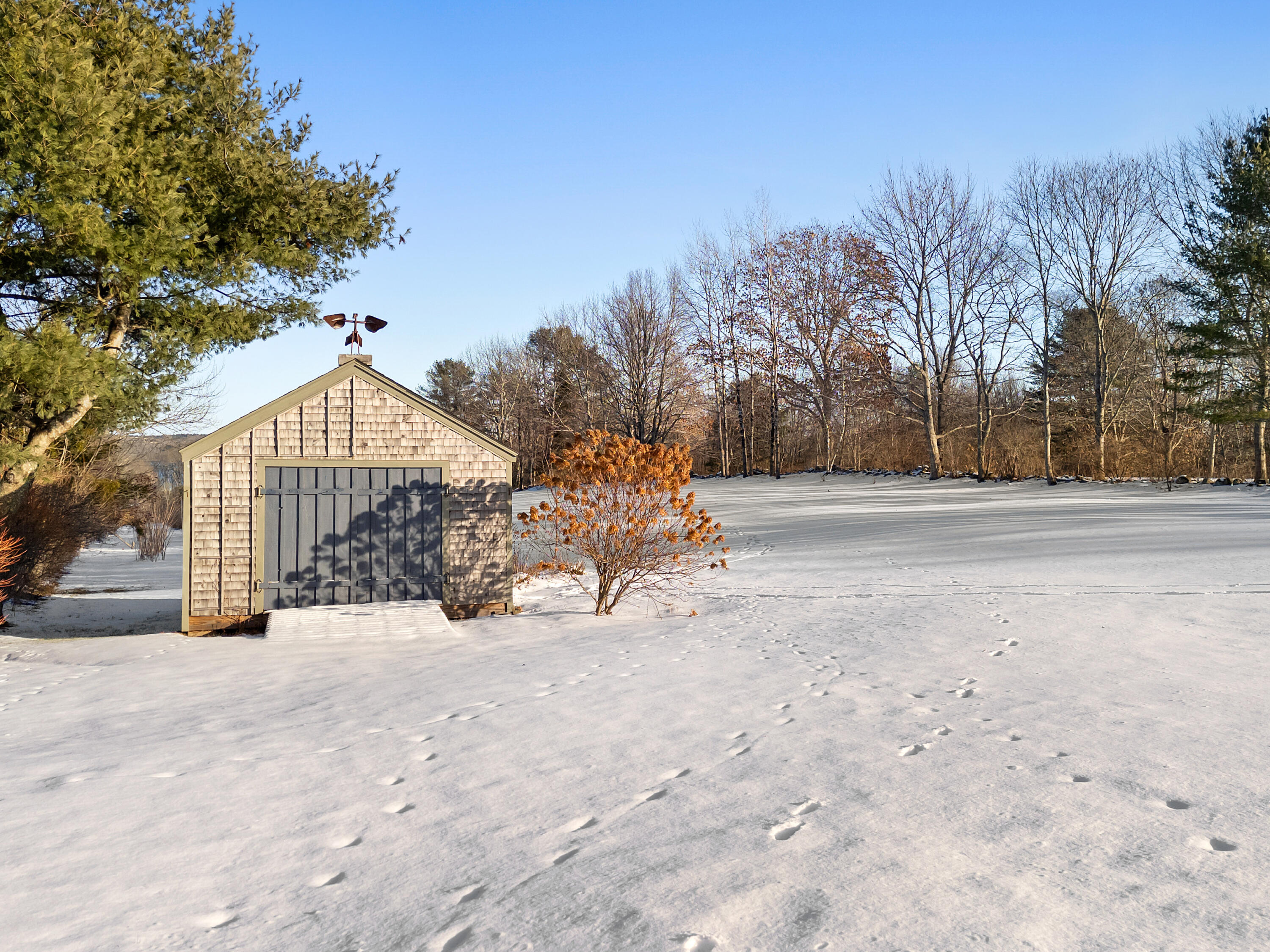 902 Dutch Neck Road Waldoboro ME 04572