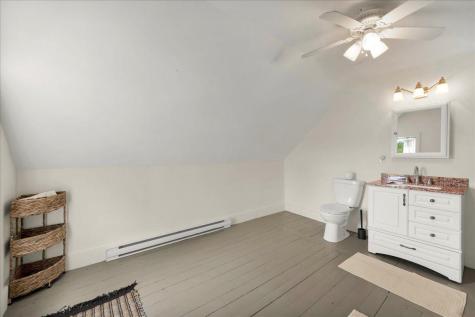 276 N Sedgwick Road Sedgwick ME 04676
