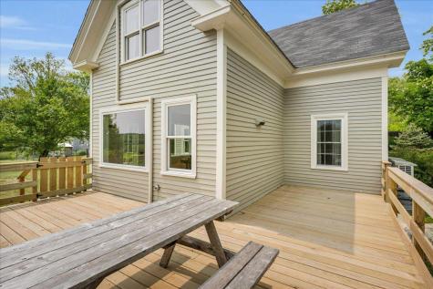 276 N Sedgwick Road Sedgwick ME 04676