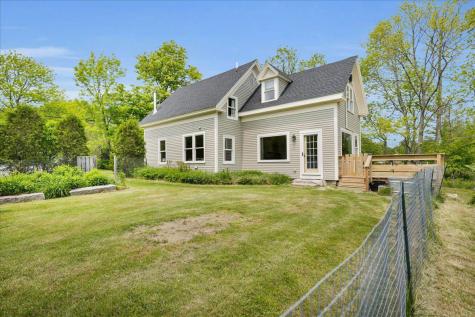 276 N Sedgwick Road Sedgwick ME 04676