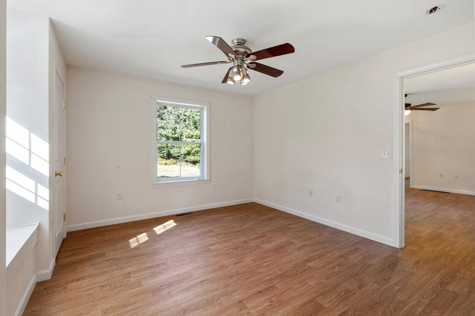 8 Purbeck Lane Richmond ME 04357