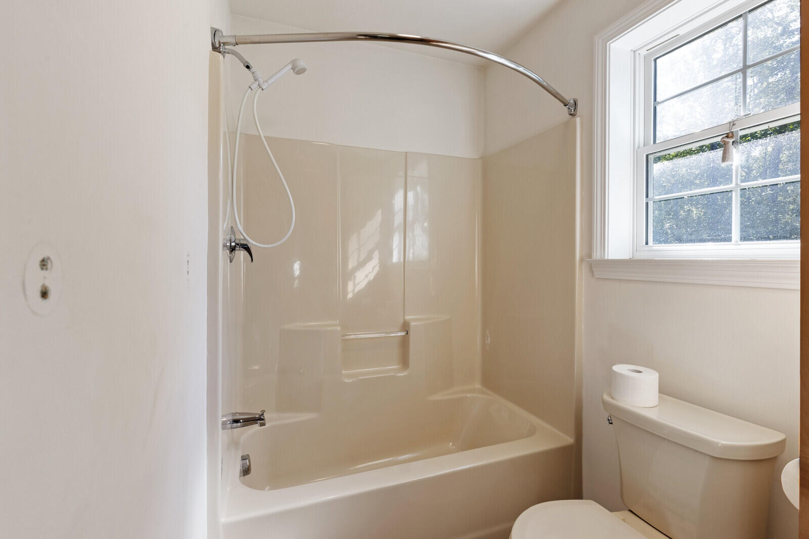 8 Purbeck Lane Richmond ME 04357