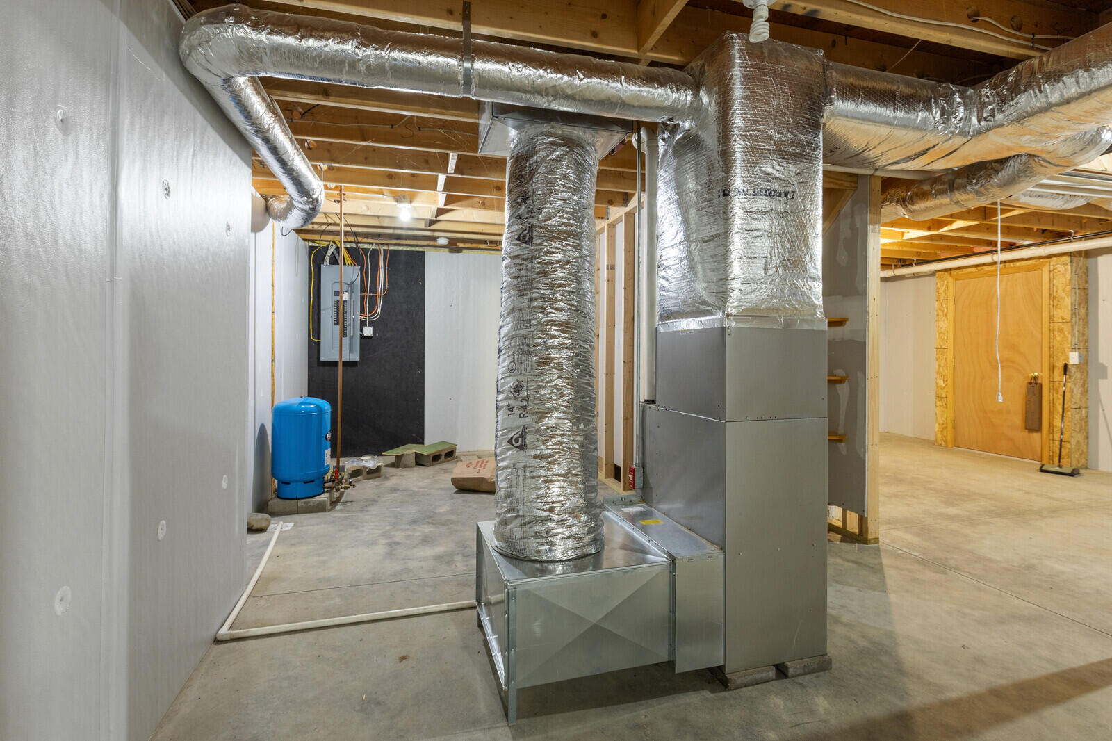 8 Purbeck Lane Richmond ME 04357