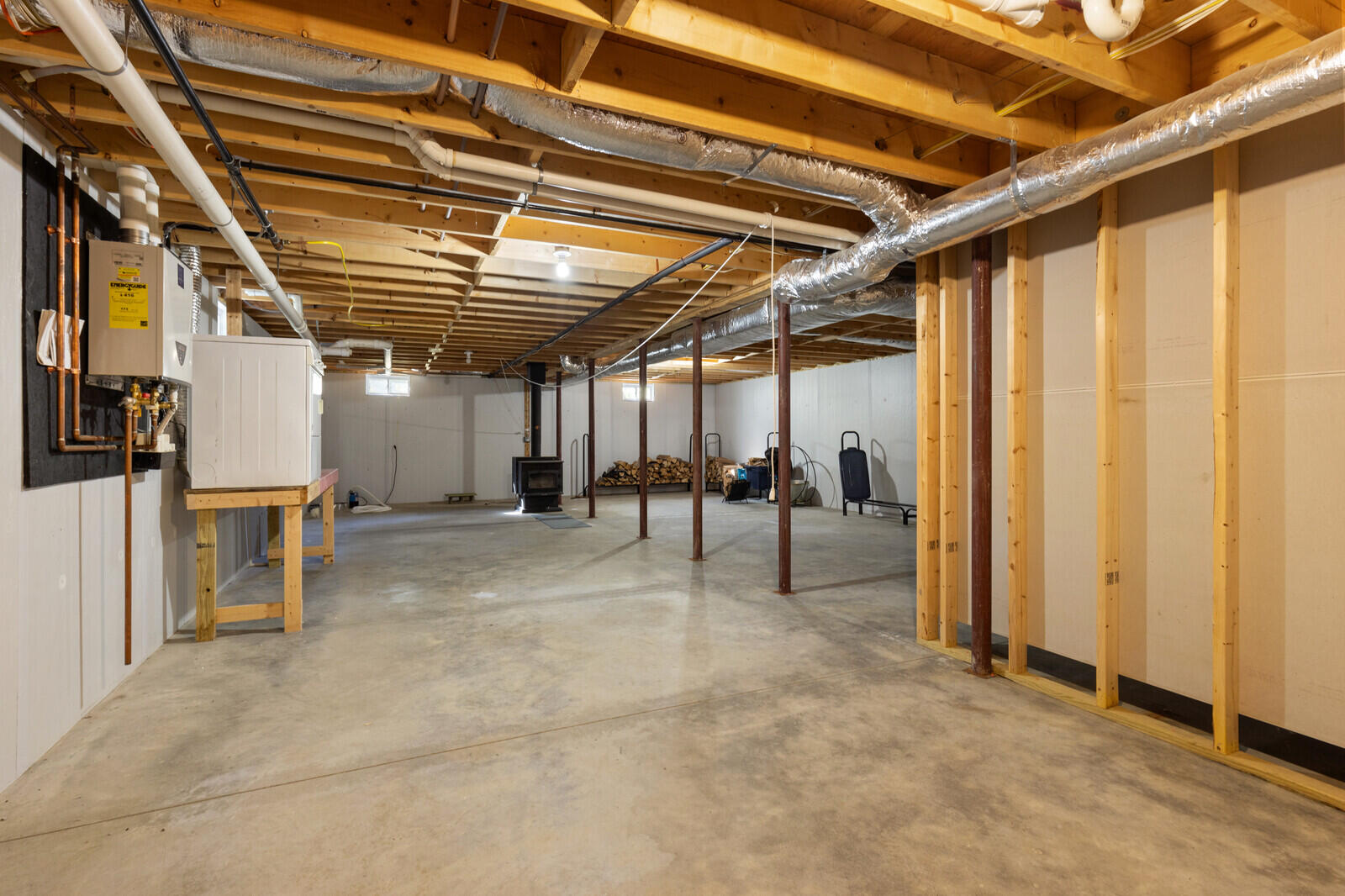 8 Purbeck Lane Richmond ME 04357