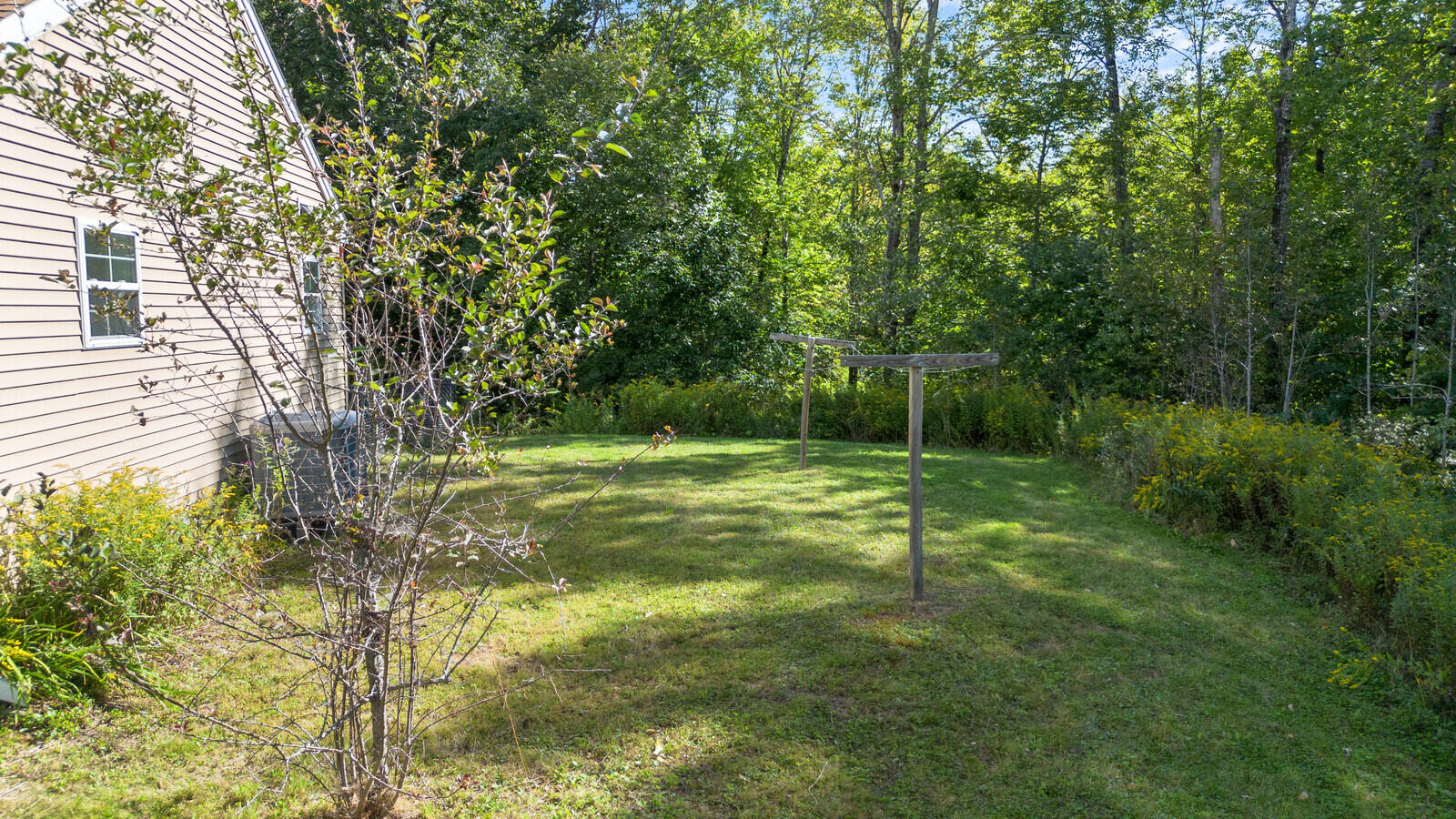 8 Purbeck Lane Richmond ME 04357