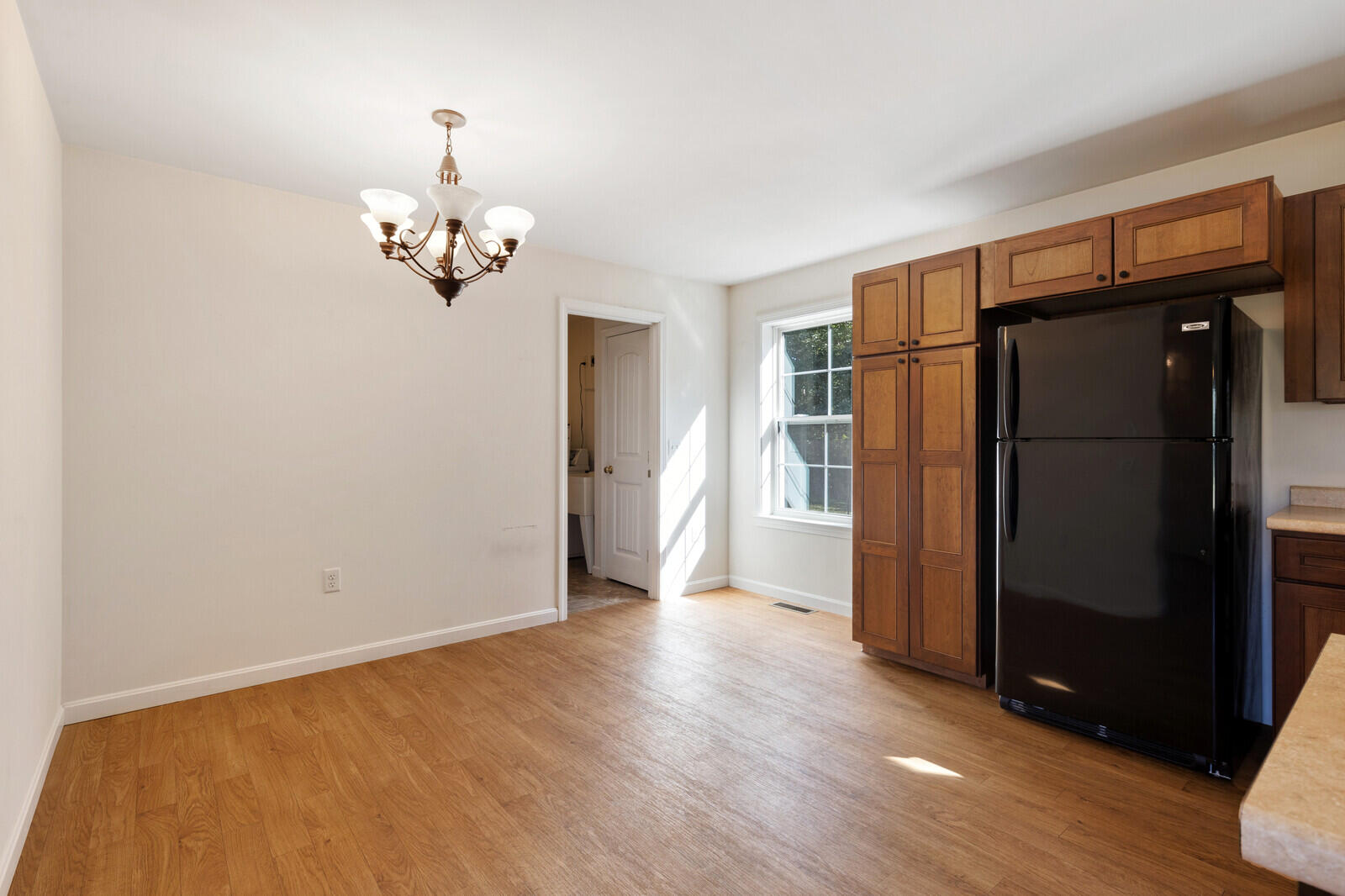 8 Purbeck Lane Richmond ME 04357