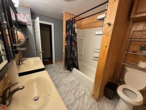 46 Birchlawn Drive Lamoine ME 04605