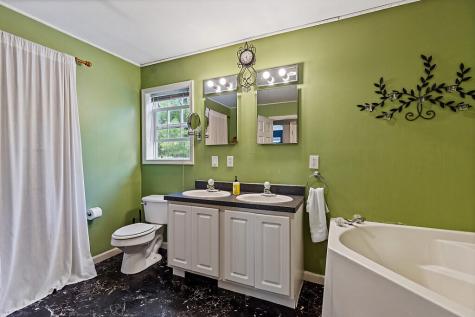 10 Vida Lane Litchfield ME 04350