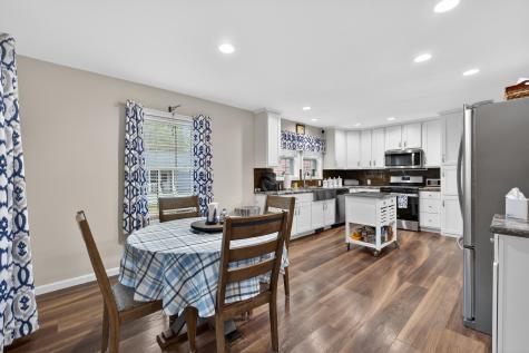 33 Sandalwood Circle Kittery ME 03904