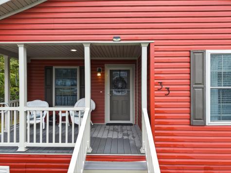 33 Sandalwood Circle Kittery ME 03904
