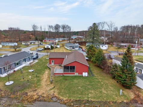 33 Sandalwood Circle Kittery ME 03904